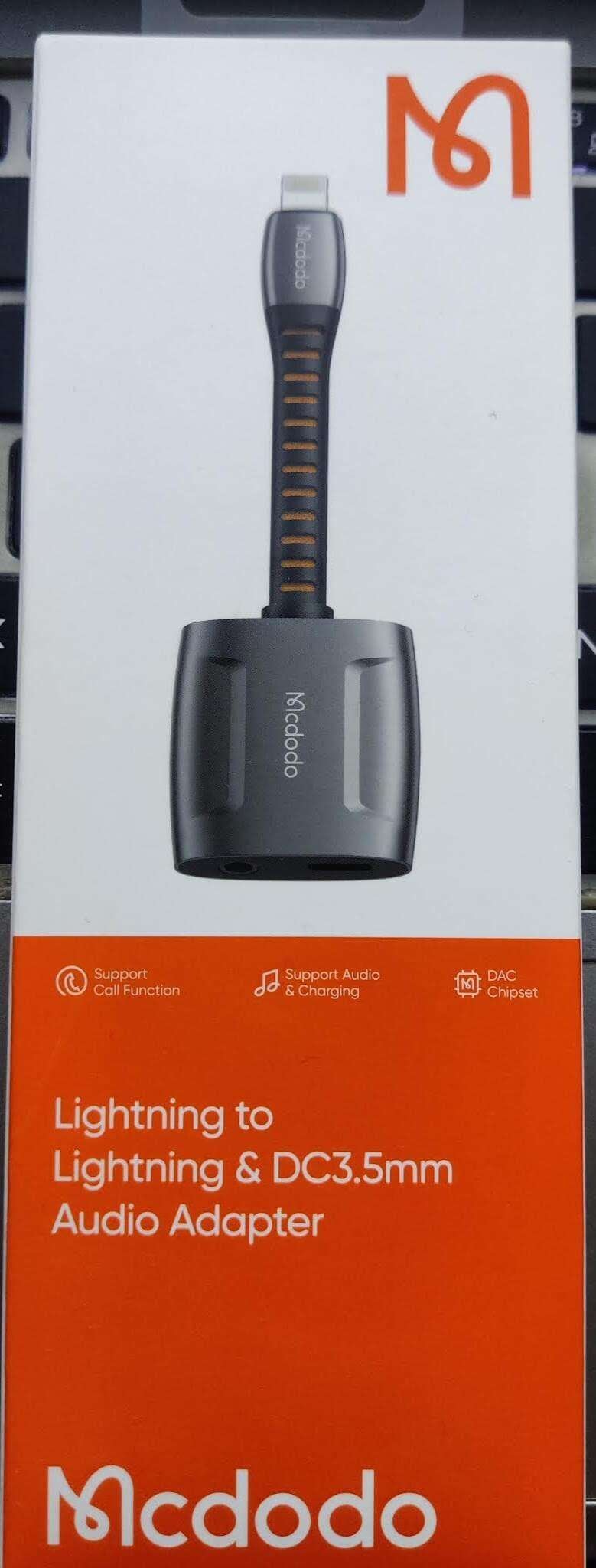Original McDodo Lightning to Lightning+DC 3.5mm Ca-6340 Splitter Iphone 2 In 1 Lightning To Headphone Jack Supports Charging Music Calling Volume Original McDodo Lightning to Lightning+DC 3.5mm Ca-6340 Splitter Iphone 2 In 1 Lightning To Headphone Jack Supports Charging Music Calling Volume