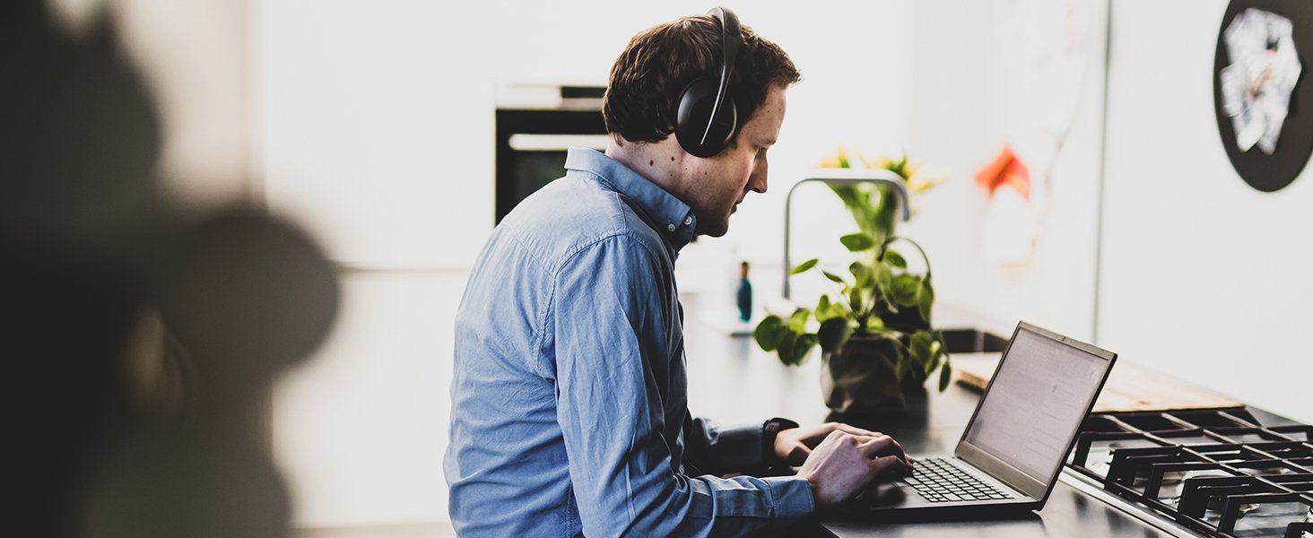 Bose 700 Noise Cancelling Headphones 6