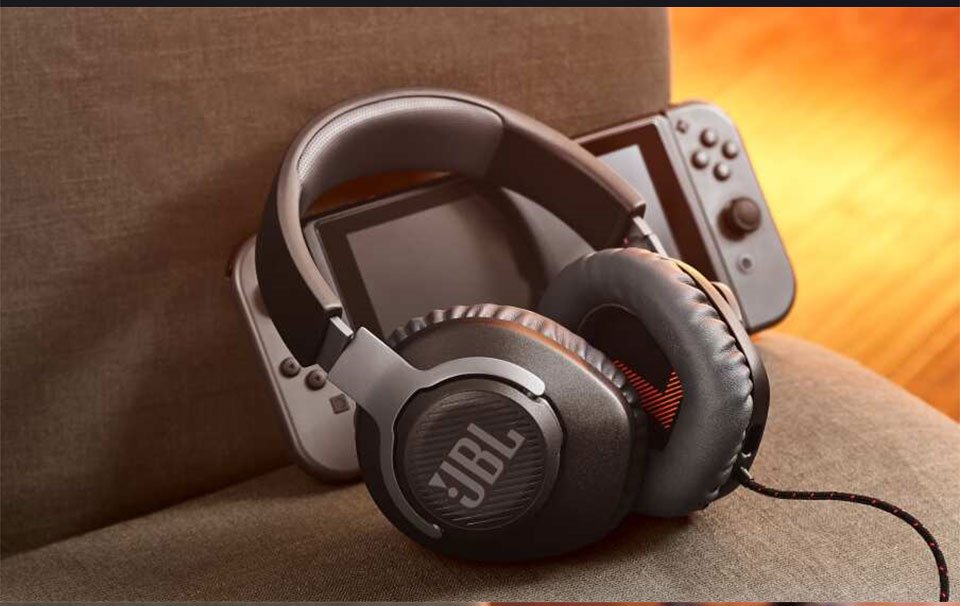 JBL Quantum 100 Wired Gaming Headset 8 JBL Quantum 100 Wired Gaming Headset 8