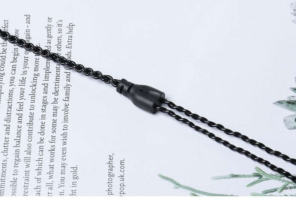 Original TRN A6 Type C Earphones Cable Upgraded Silver Plated With for TRN MT1 VX BA15 KZ ZS10/ZSX/ZSN PRO/ASX/C12 /C16/AS16/ZAX/EDX Original TRN A6 Type C Earphones Cable Upgraded Silver Plated With for TRN MT1 VX BA15 KZ ZS10/ZSX/ZSN PRO/ASX/C12 /C16/AS16/ZAX/EDX