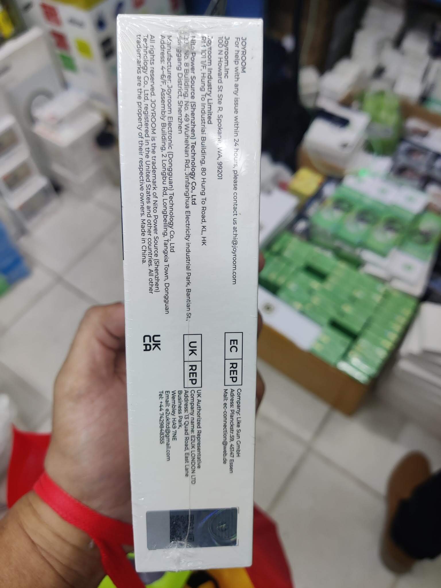 Original Joyroom JR-LM2 Pro Live Broadcast Lavalier Microphone for Lightning iPhone Original Joyroom JR-LM2 Pro Live Broadcast Lavalier Microphone for Lightning iPhone